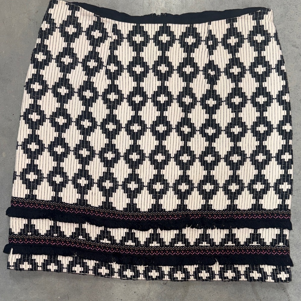 Merona Black and Cream Geometric Knit Pencil Skirt with Trim